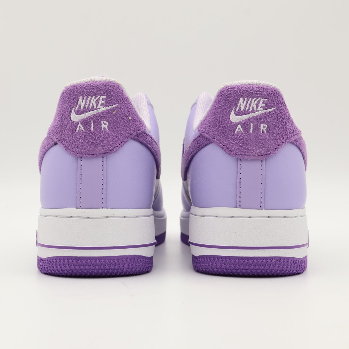 HQ3905-500 Nike Women's Air Force 1 Low Next Nature Hydrangeas Black (Women's)