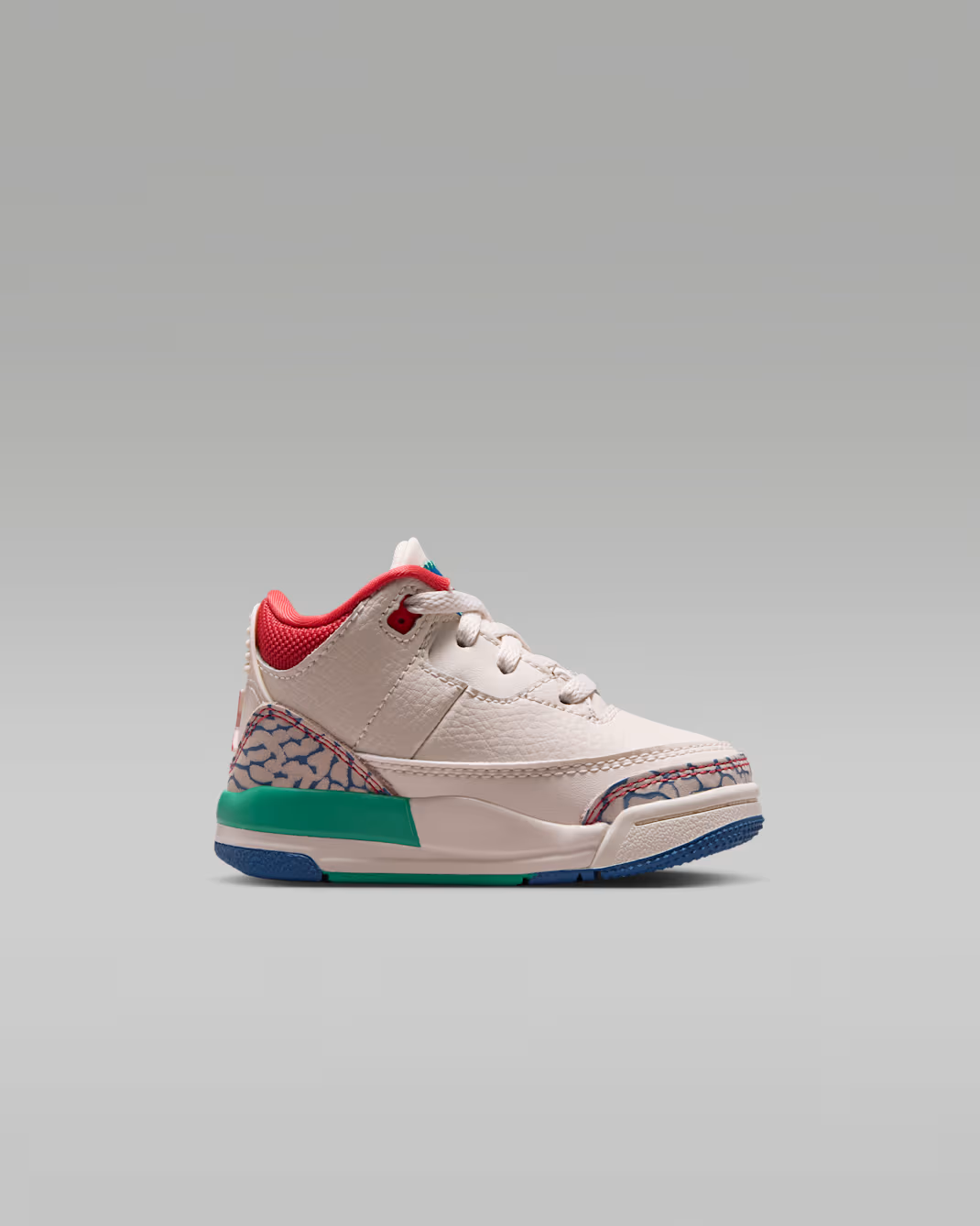 IO2075-100 Nike Jordan 3 Retro "Chalk/Track Red" (TD)
