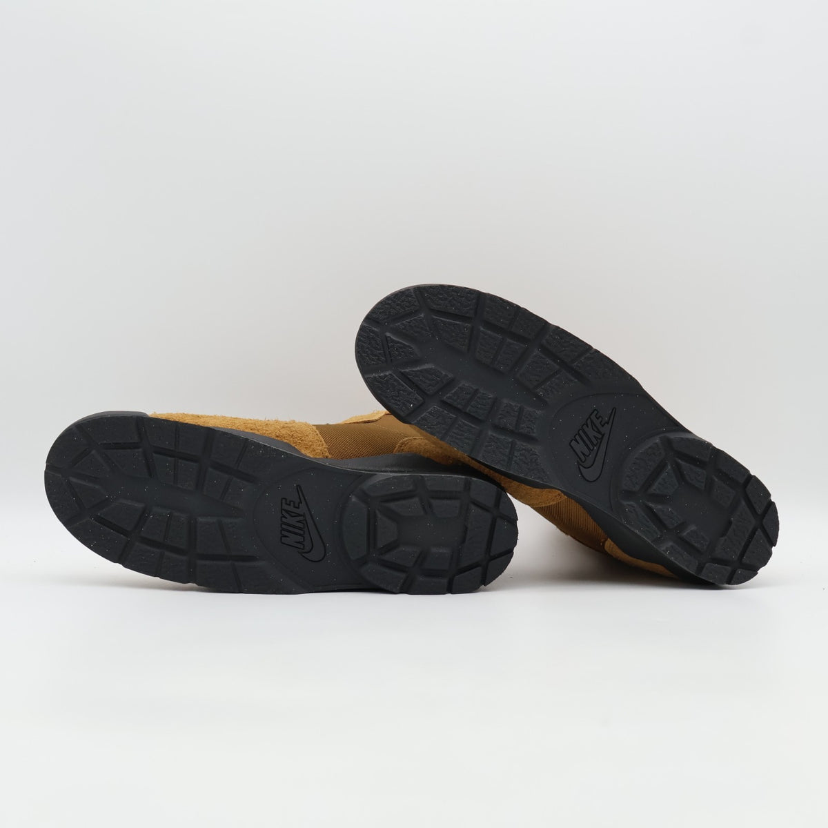 IM7419-200 Stussy Ã Nike Air Baltoro High Light British Tan (Men's)