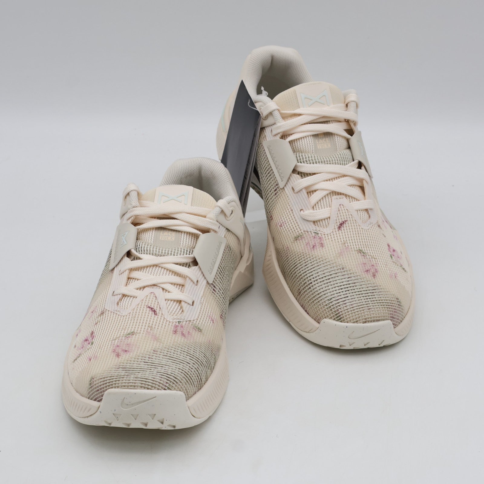 IB6544-100 Nike Metcon 10 SE Chalk Light Orewood Brown Light Silver (Women's)