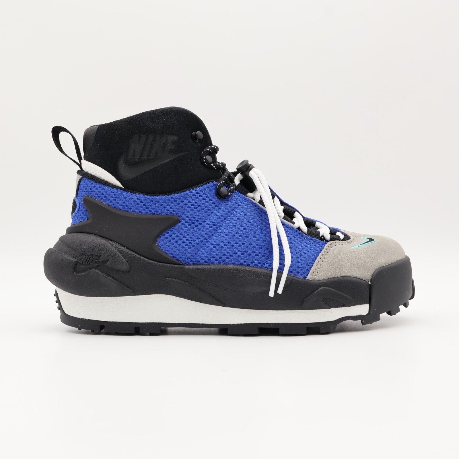 FN0563-400 sacai Nike Magmascape Varsity Royal (Men's)