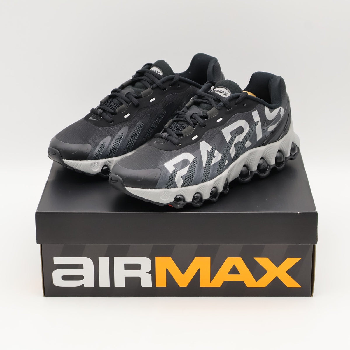 IH2140-001 PSG Ã Nike Air Max DN8 Black White (Men's)