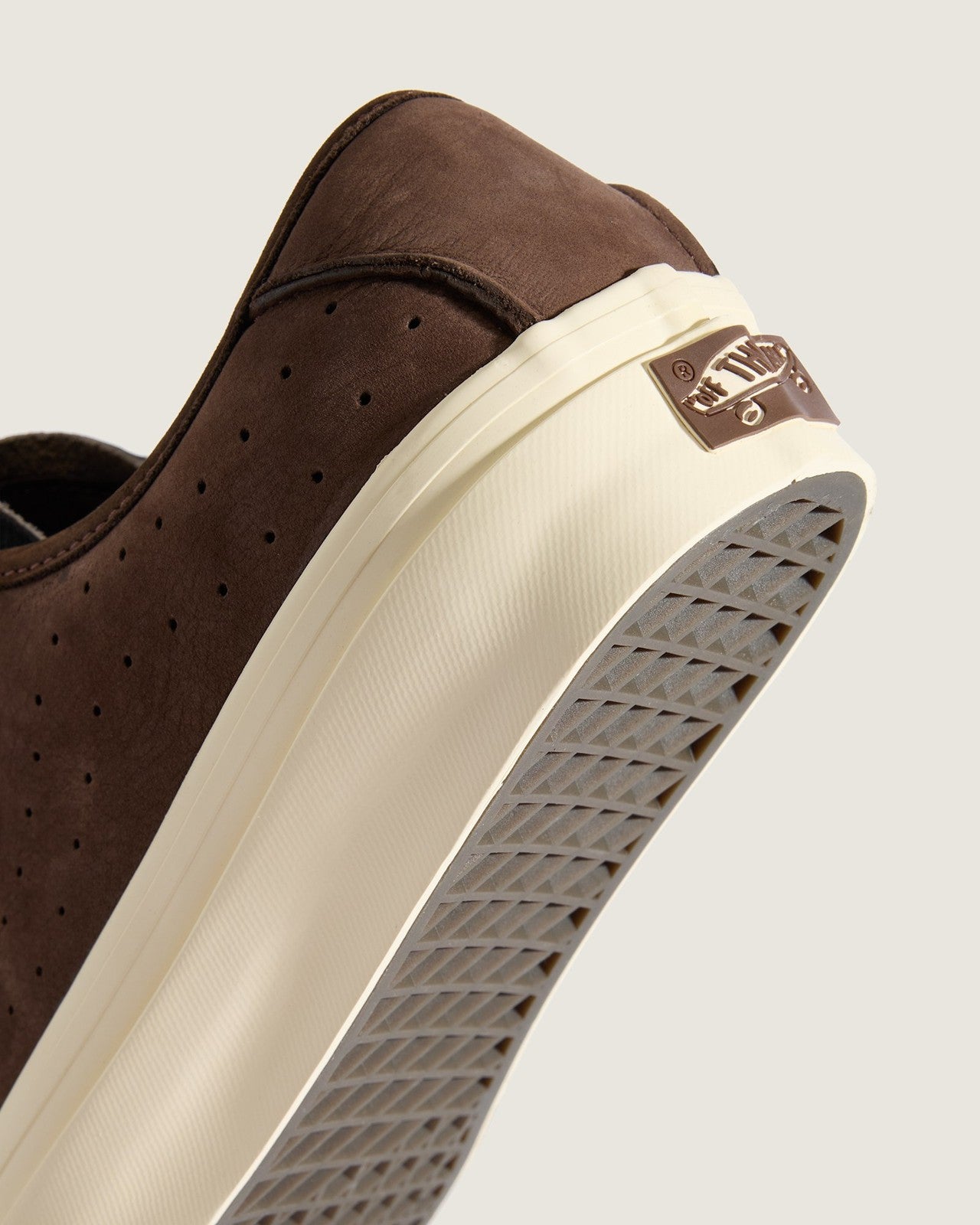 VN000Z3XI97 VN000Z3XI97 Vans Premium SF Moc Low Pony Hair Calf Brown (Men's)