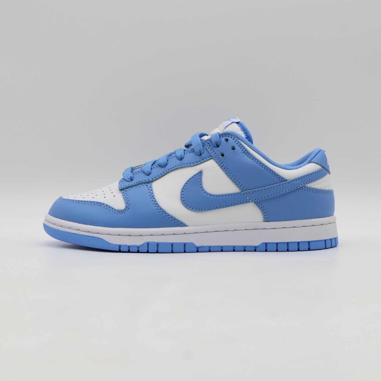 DD1391-102 Nike Dunk Low UNC University Blue White