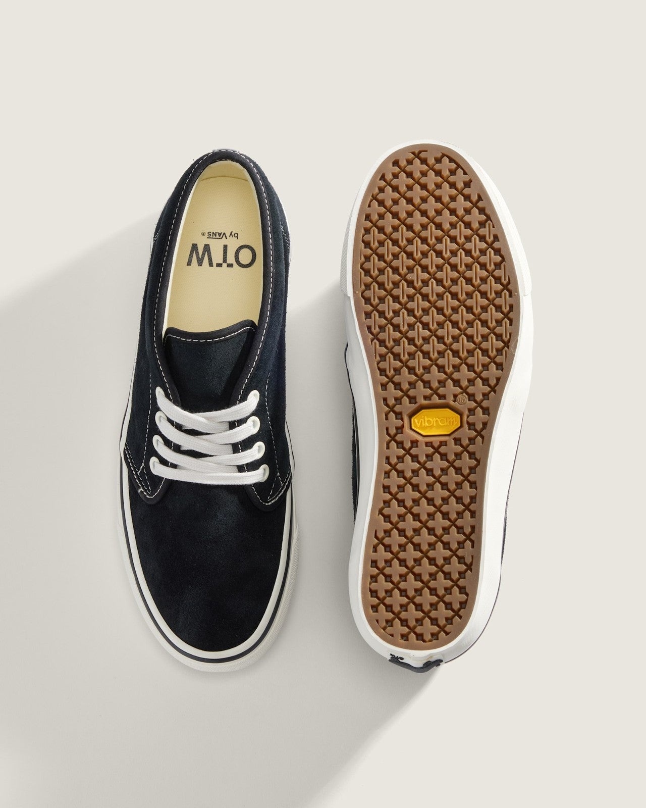 VN0010Y6BLK OTW by Vans Chukka 49 Vibram "Black" (Men's)