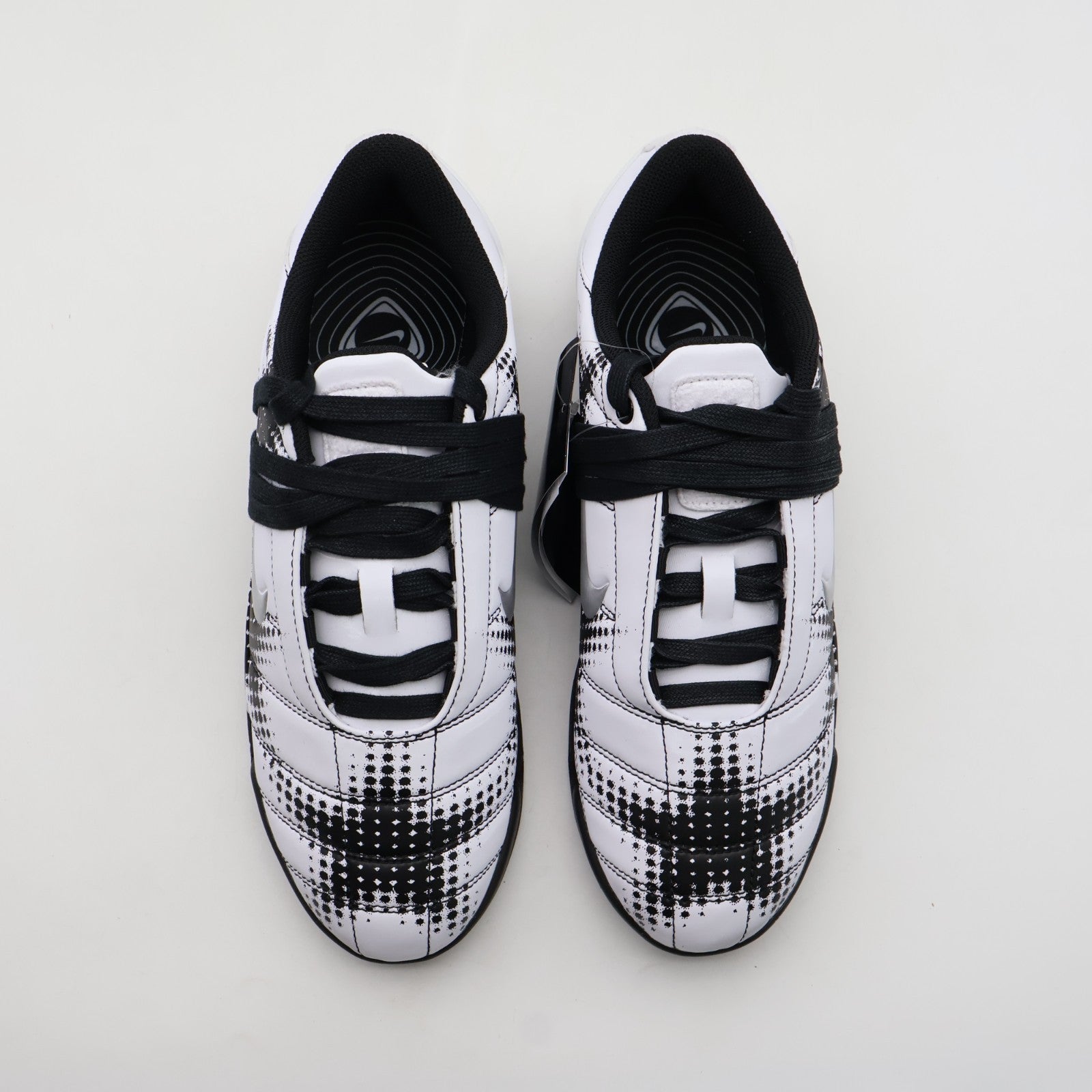 IR8176-100 Nike Total 90 Shox Magia WC White (Women's)