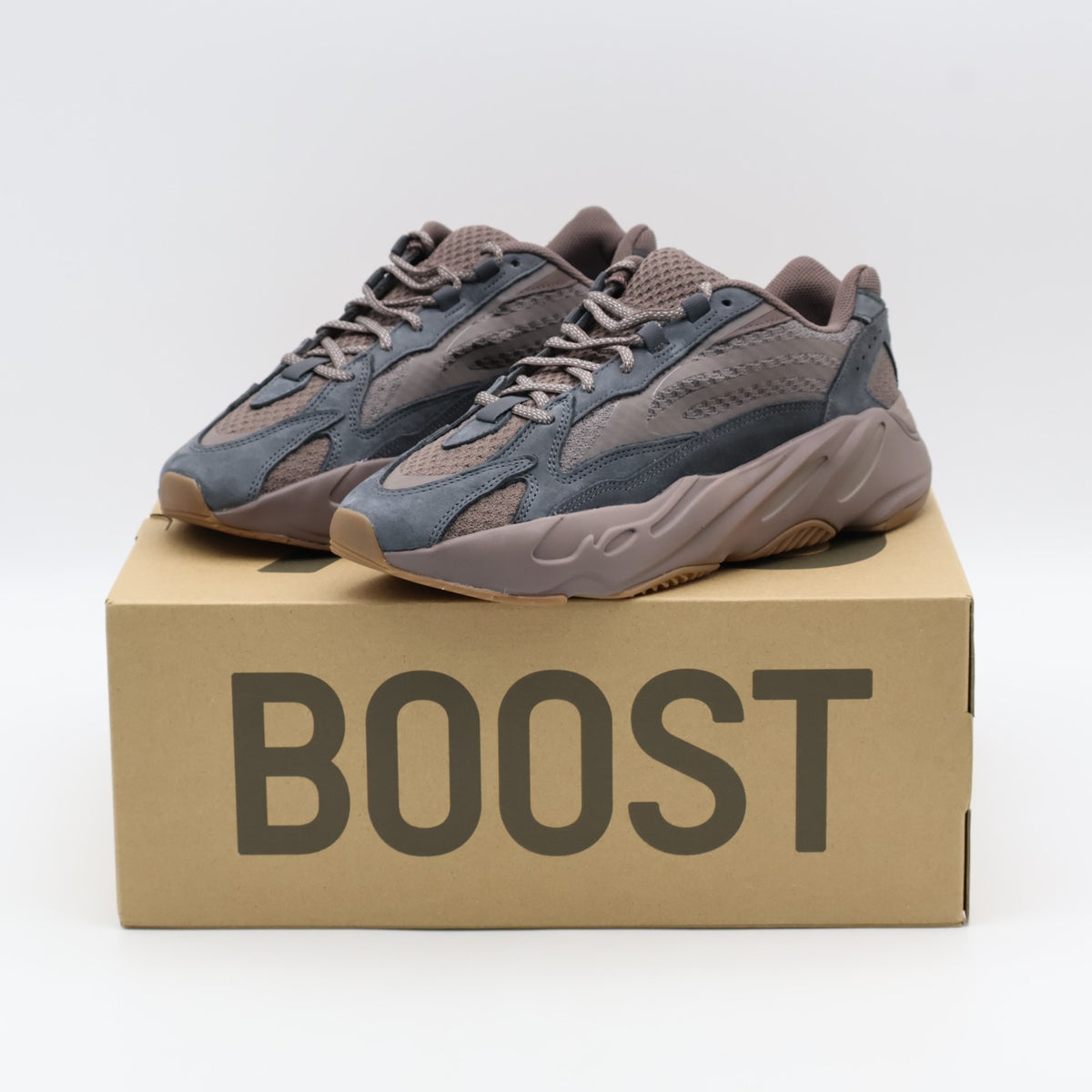 GZ0724 Adidas Yeezy Boost 700 V2 Mauve Brown Charcoal Grey Gum Beige Suede Mesh