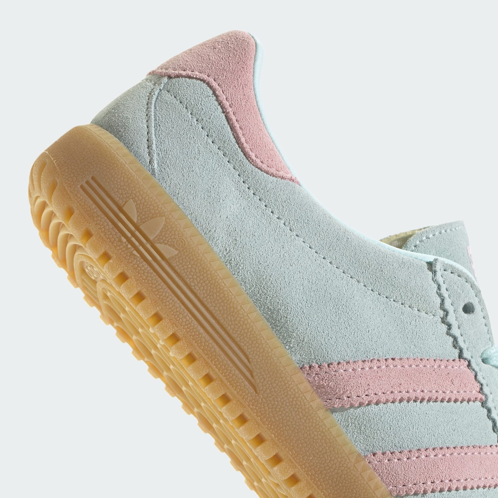 JS0257 adidas Originals Women's BRMD Halo Mint Clear Pink Gum (Women's)