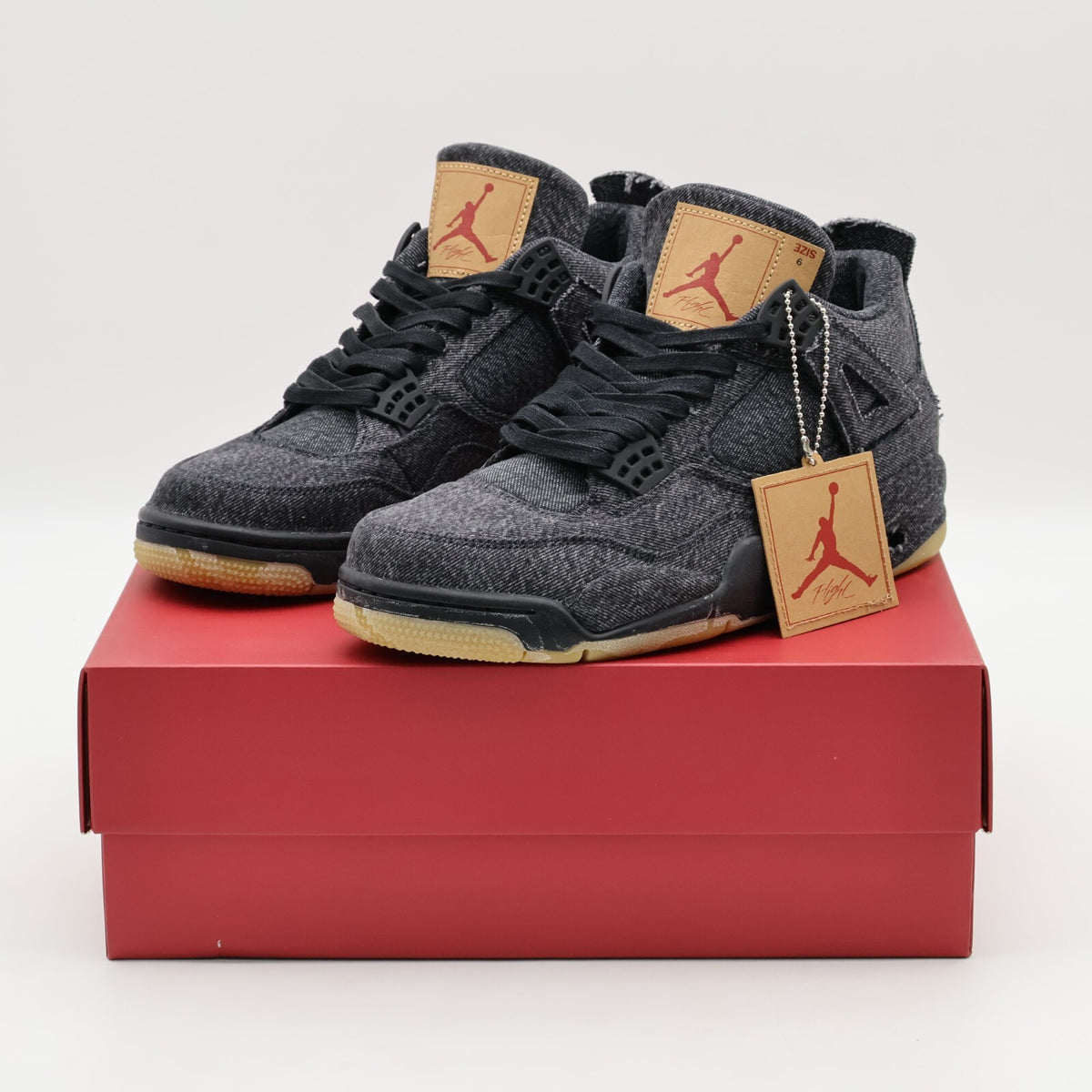 AO2571-001 Nike Levi's Air Jordan 4 Black Denim Blank Tag (Men's)