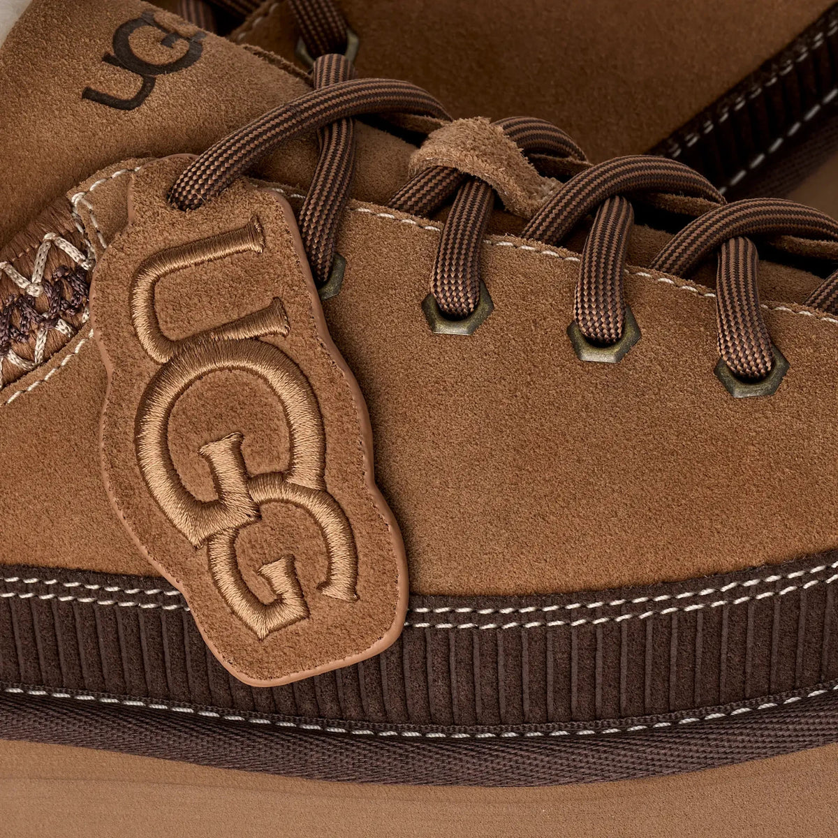 1180361-CHE UGG HERITAGE LACE-UP SLIPPER (Women's)