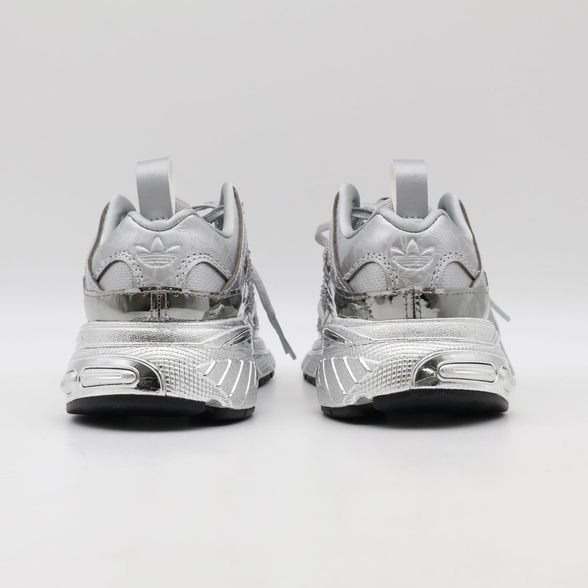 JP7374 adidas Originals Adistar Pose Silver Metallic Matte Silver Cloud (Women's
