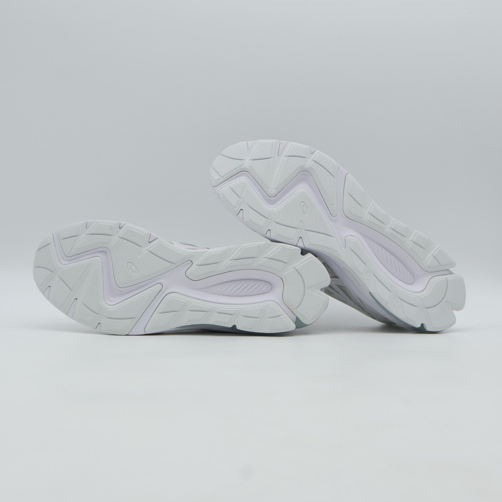 1203A594-100 Asics Gel-Quantum 180 8 White Cloud Grey (Men's)