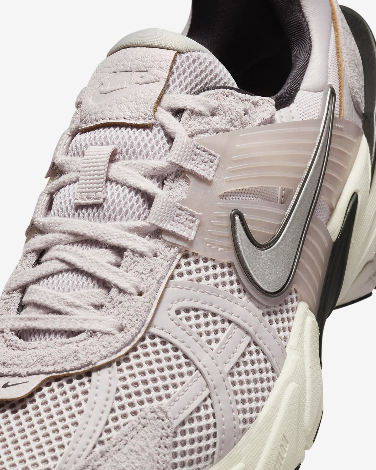 FN6703-001 Nike V2K Run Platinum Violet Light Bone Black Chrome (Women's)