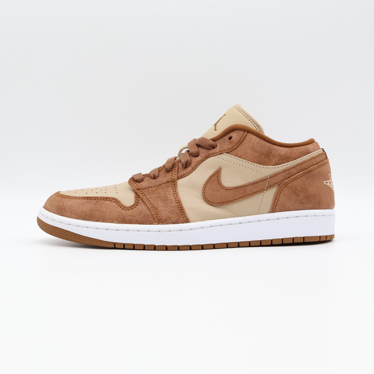 FJ3453-200 Nike Air Jordan 1 Low SE Legend Medium Brown Sail Legend (Women's)