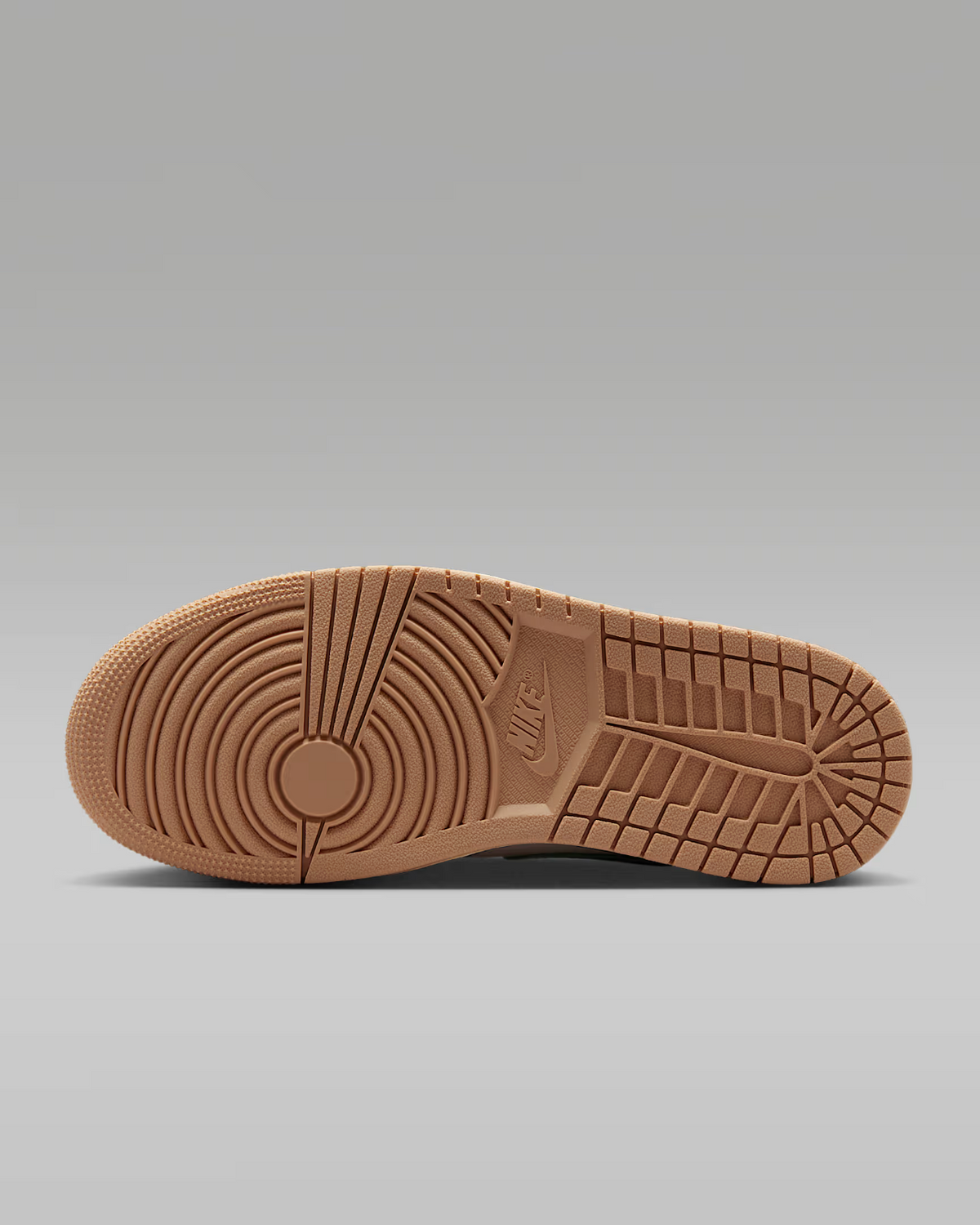 DC0774-130 Nike  Air Jordan 1 Low Hemp (Women's)