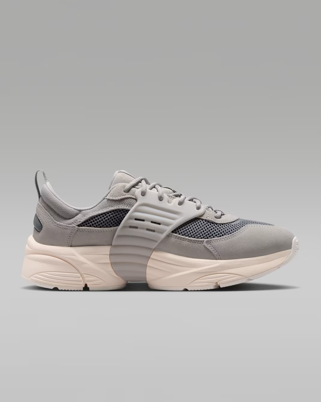 IB3722-011 Nike Jordan Trunner O/S "Light Iron Ore/Smoke Grey" (Men's)