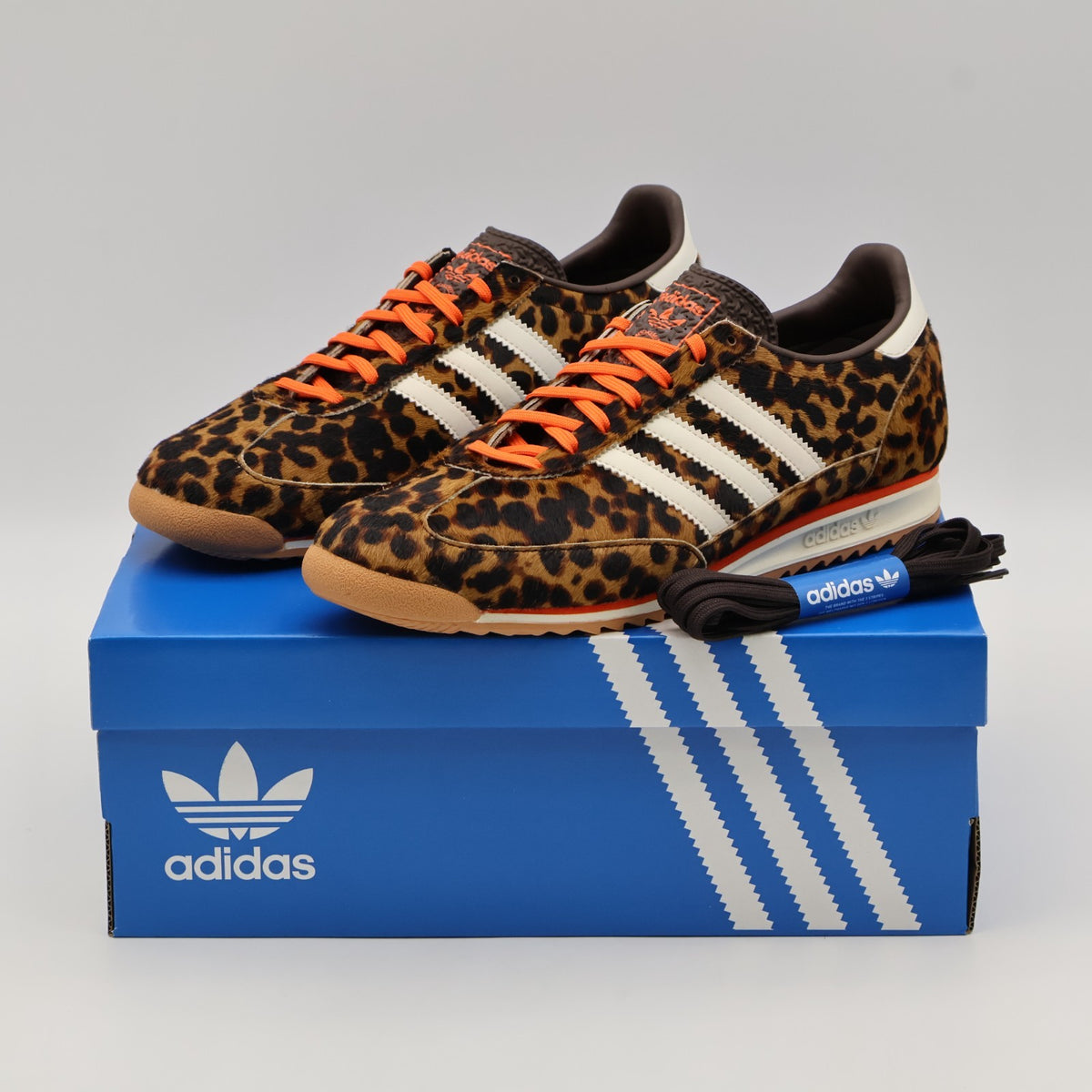 JI0189 adidas Originals SL72 OG Dark Brown Off White Semi Impact Orange(Women's)