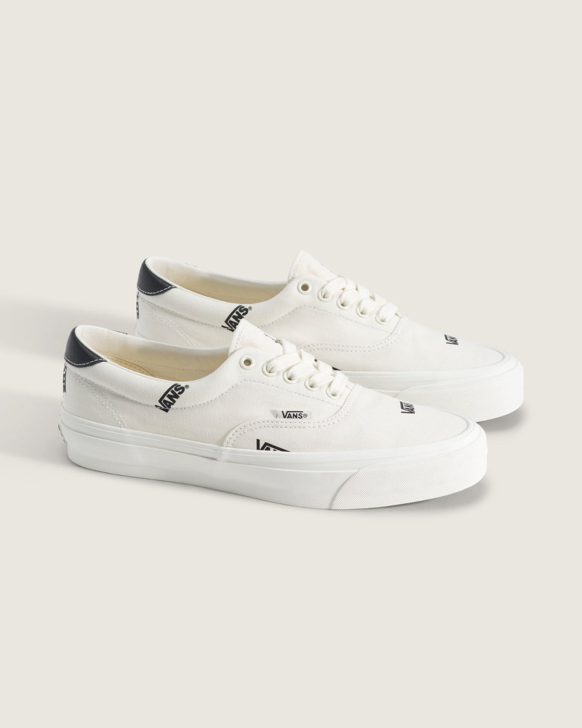 VN001186CCZ OTW by Vans Era 95 "Vans Logo/Marshmallow" (Men's)