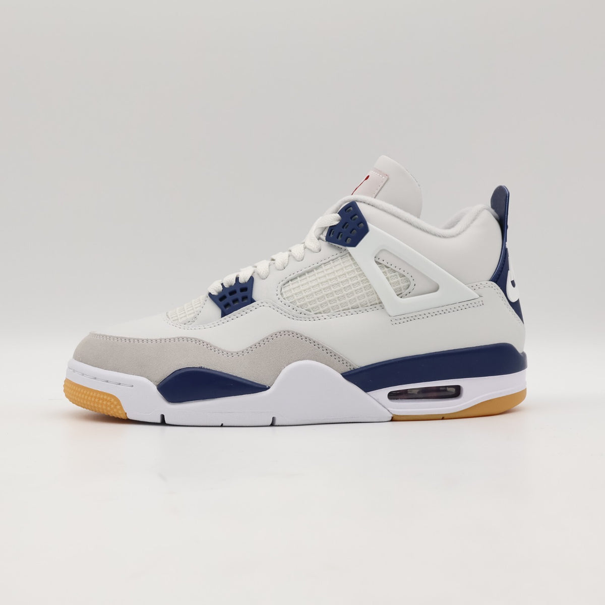 DR5415-100 Nike SB Air Jordan 4 Retro SP Summit White Navy (Men's)