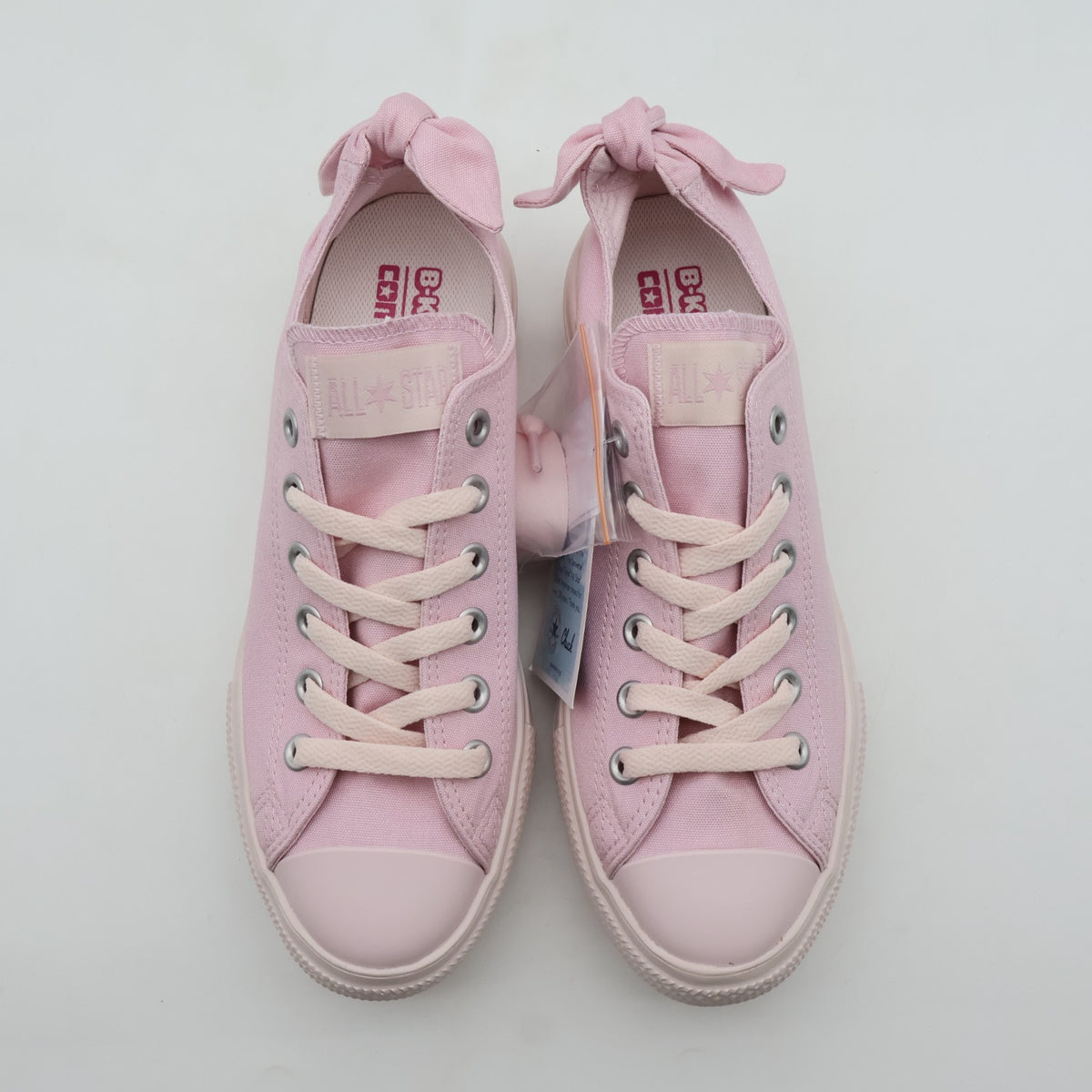 31317600 Oshi no Ko Converse All Star Light PLTS Sherbee OX Ruby (Women's)