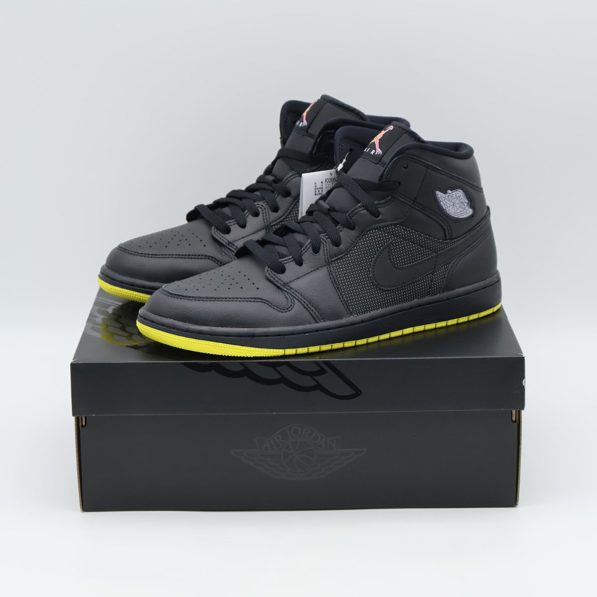 IO2052-001 Nike Air Jordan 1 Mid SE "Black/Opti Yellow" (Men's)