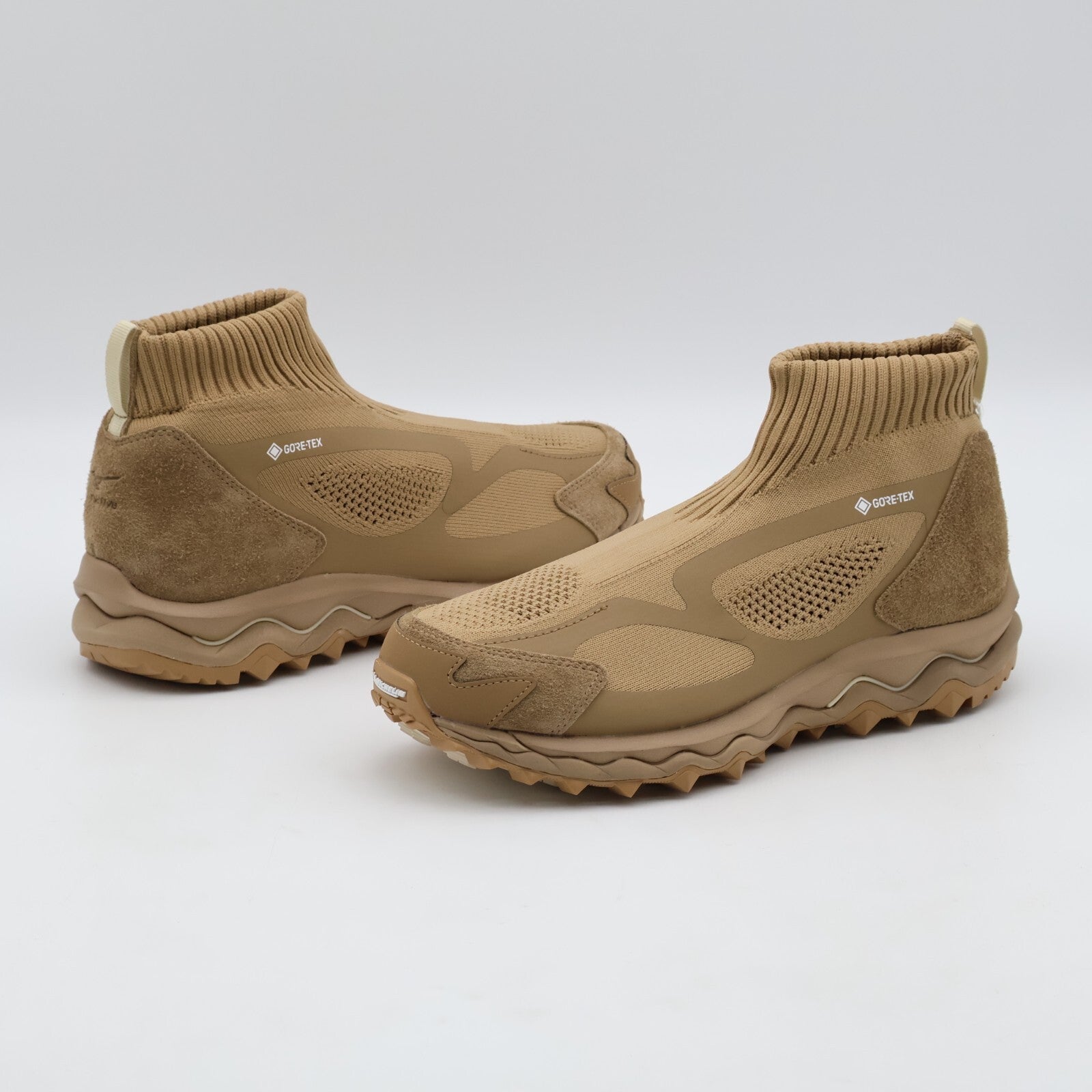 D1GD245502 nonnative Ã Mizuno Wave Mujin TL Mid GORE-TEX Cognac (Men's)