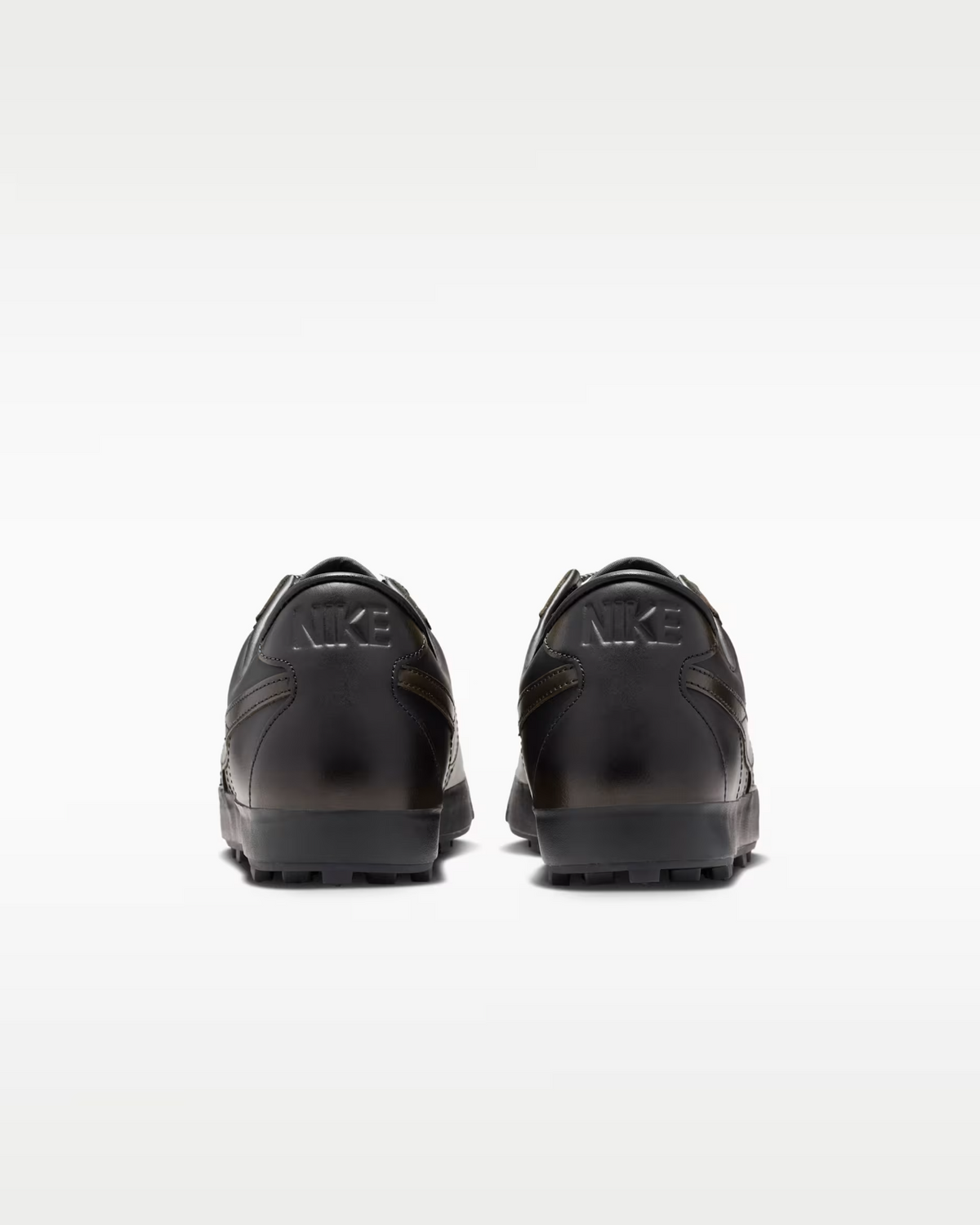 IO9910-001 Nike Astrograbber "Black" (Men's)