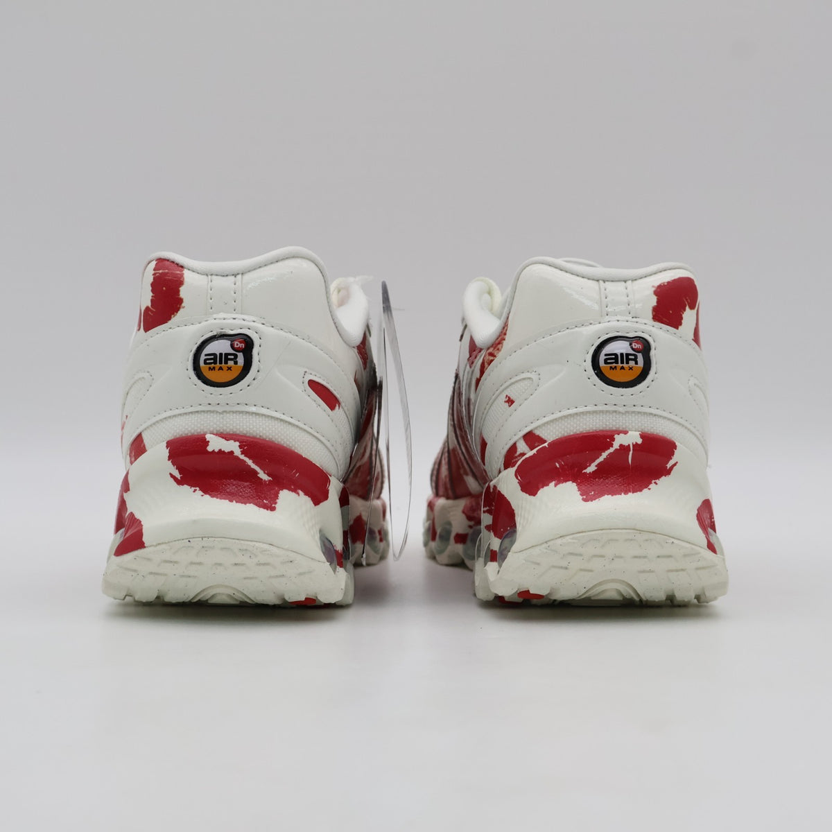 IM4029-100 Vaquera Nike Air Max DN8 Sail Prime Red (Women's)