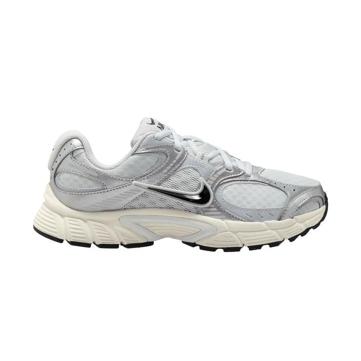 WIO8436 NIKE V5 RNR PRM (Women's)