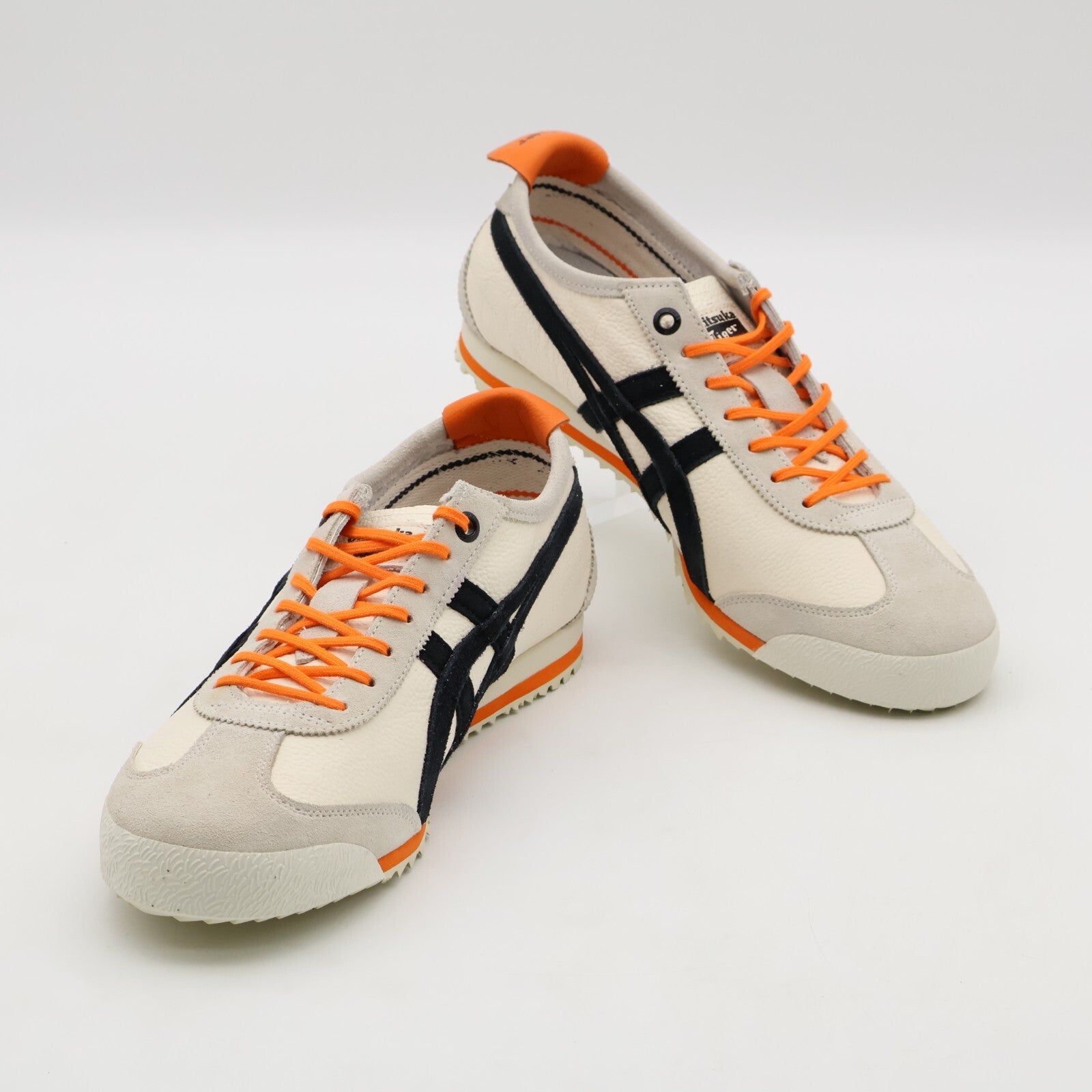 1183C015-105 Onitsuka Tiger Mexico 66 SD Cream Black (Men's)