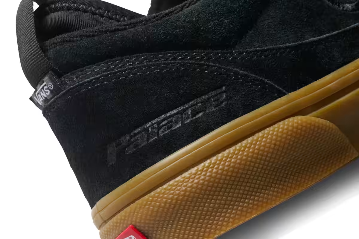 VN000VBFB9M Palace Skateboards Vans Skate Palace Low 2 Black Gum (Men's)