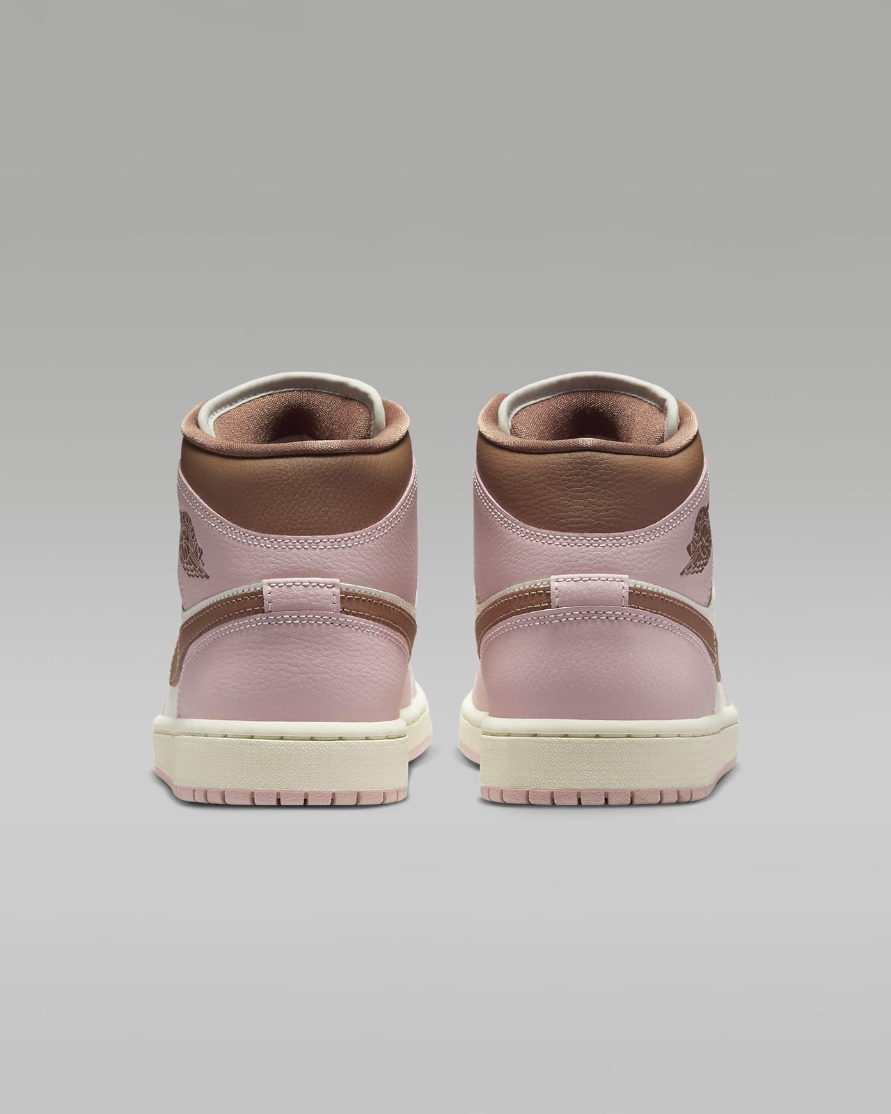 BQ6472-620 Nike Women's Air Jordan 1 Mid Pink Oxford Sail Archaeo Brown (Women's