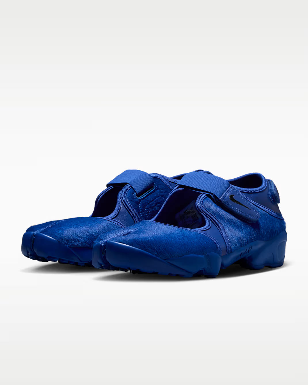 IO4884-400 Nike Air Rift Pony Hair Pack "Old Royal" (Women's)