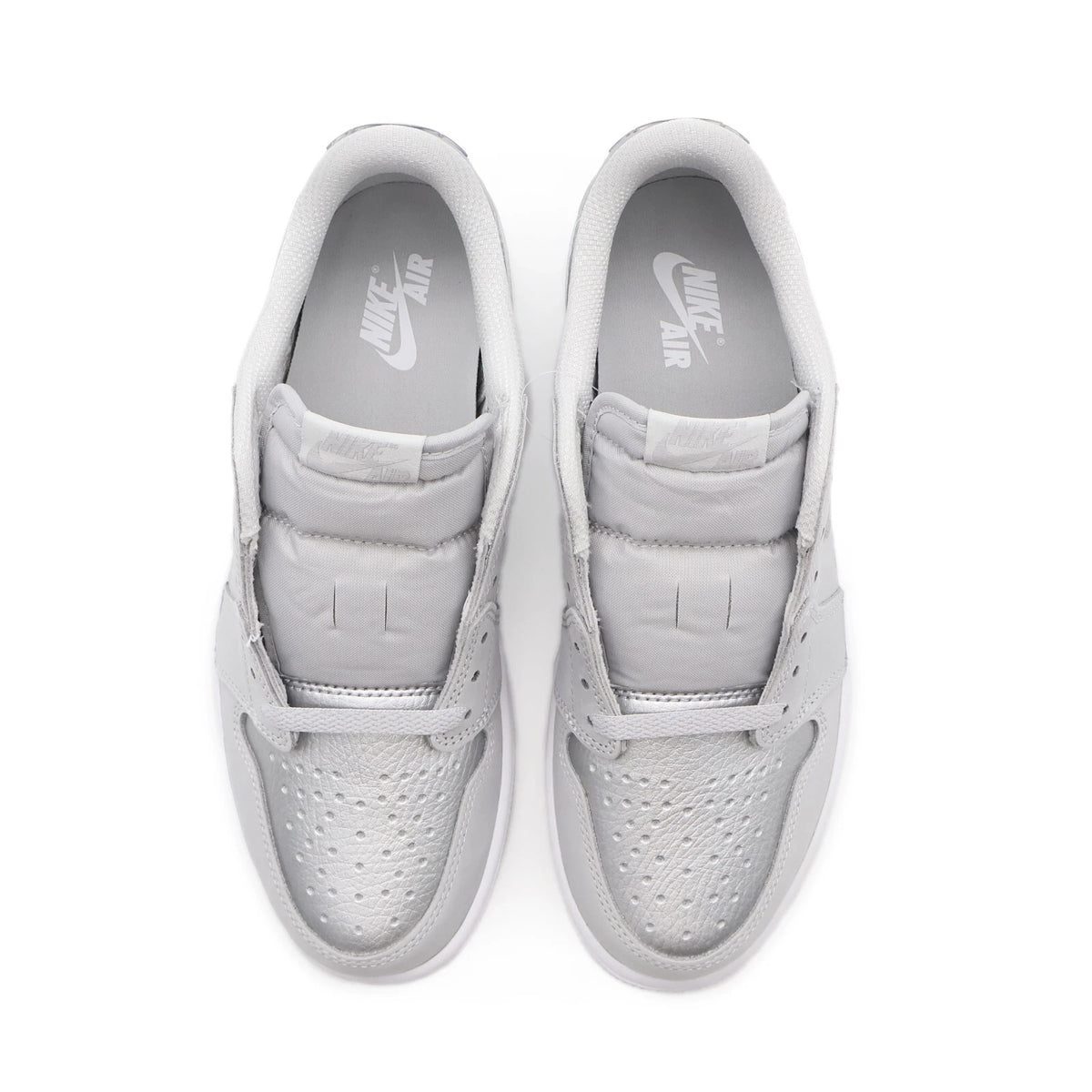 CZ0790-002 Nike Air Jordan 1 Retro Low OG Metallic Silver no Briefcase (Men's)