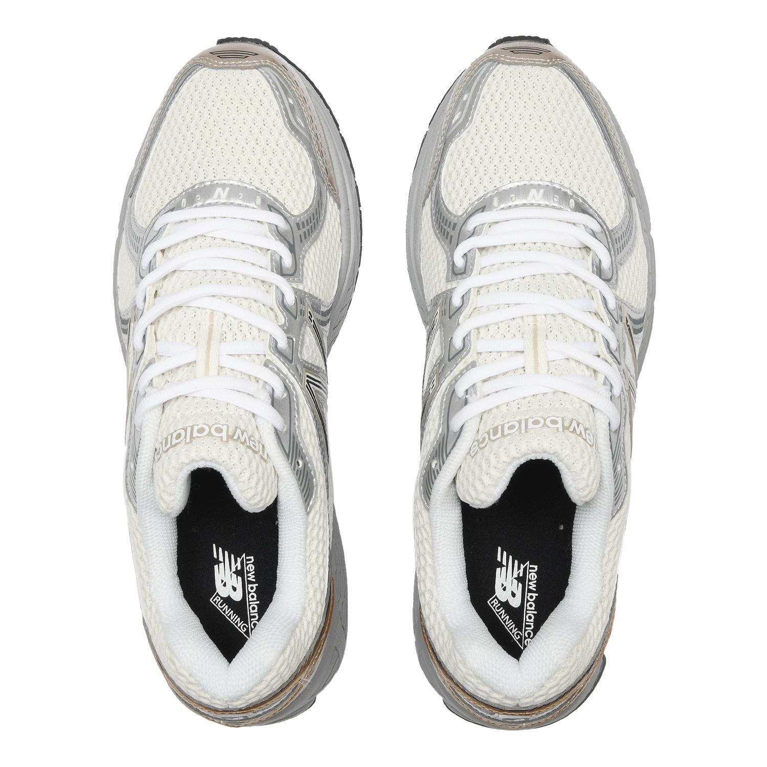 ML860SG2 New Balance 860V2 Sea Salt Gold Metallic (Men's)