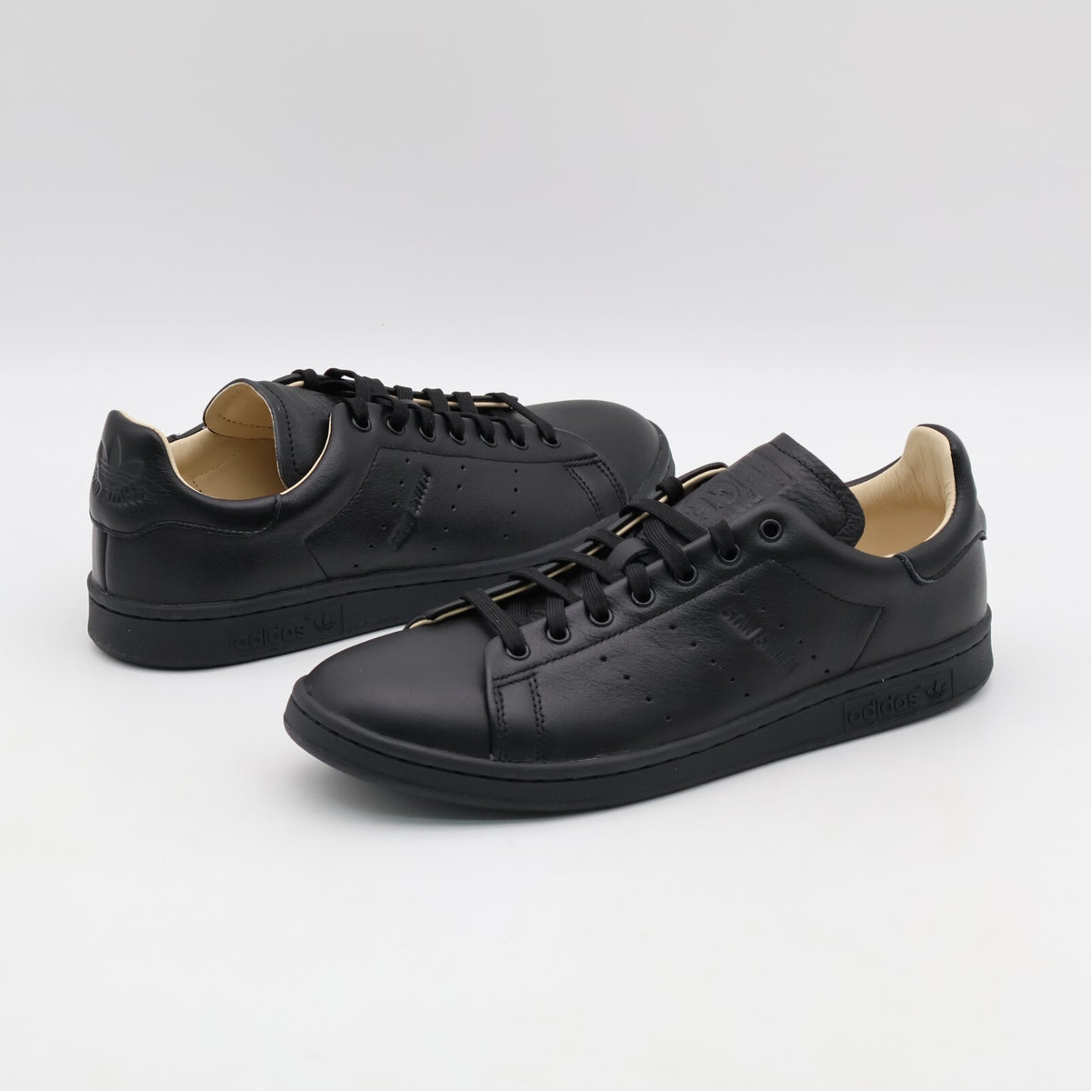 IH2450 adidas Originals Stan Smith Lux Core Black Sand Strata (Men's)