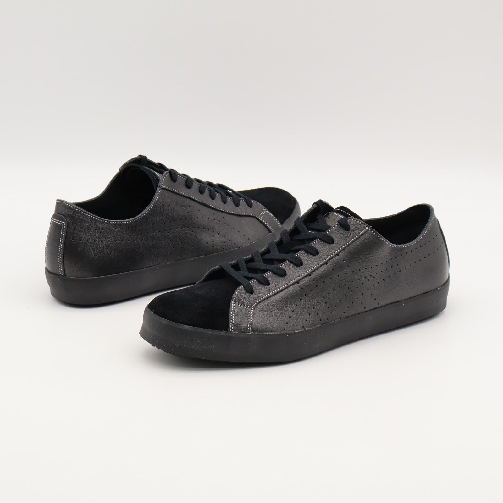 1183C510-001  Onitsuka Tiger NIPPON MADE Fabre Deluxe Lo CL Black Black (Men's)