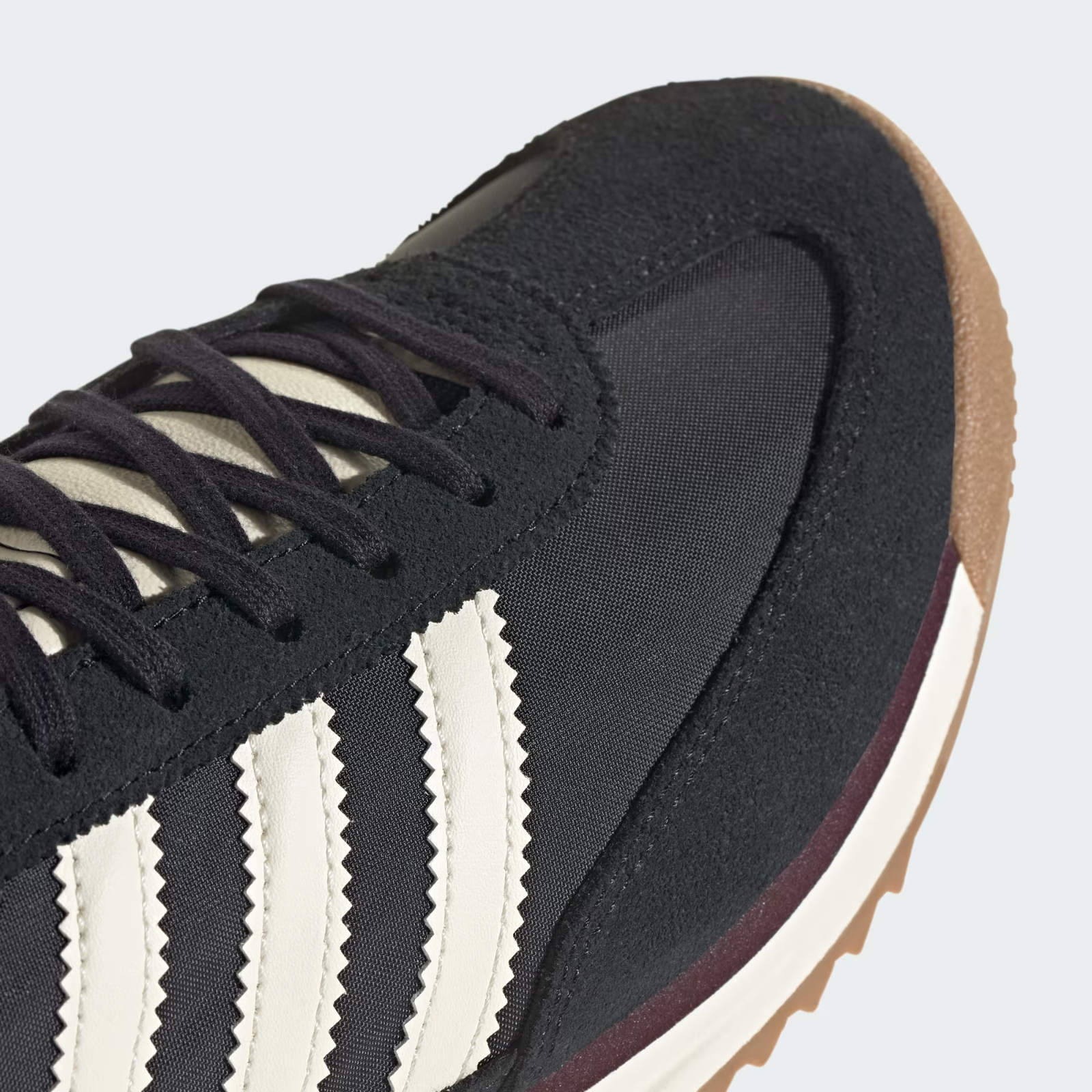 HQ7250 adidas Originals SL72 RS Core Black Cream White Gold Metallic (Men's)