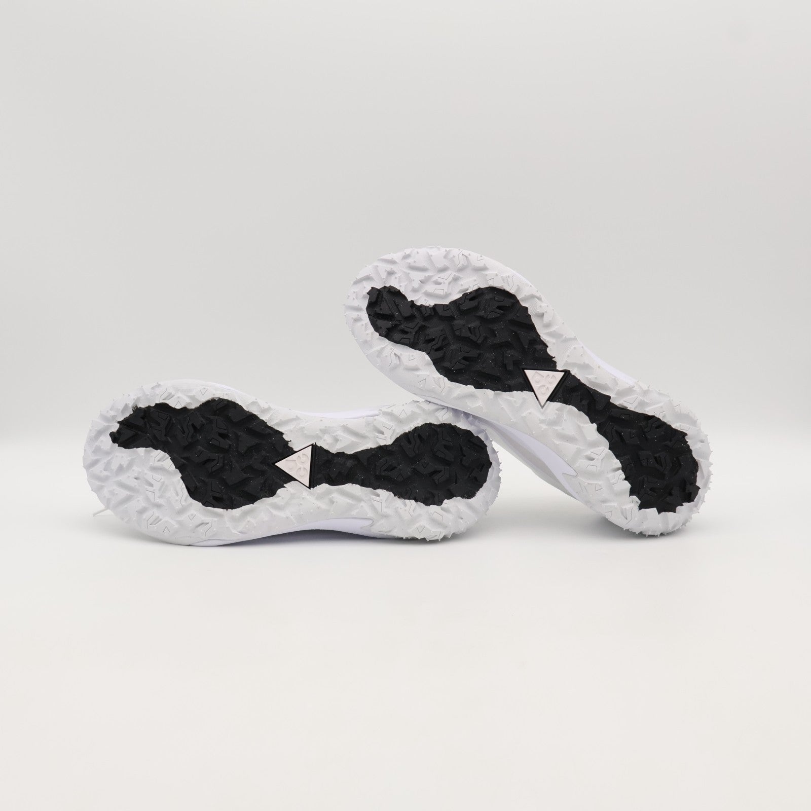 FZ3311-100 COMME des GARCONS HOMME PLUS Nike ACG Mountain Fly 2 Low White (Men's