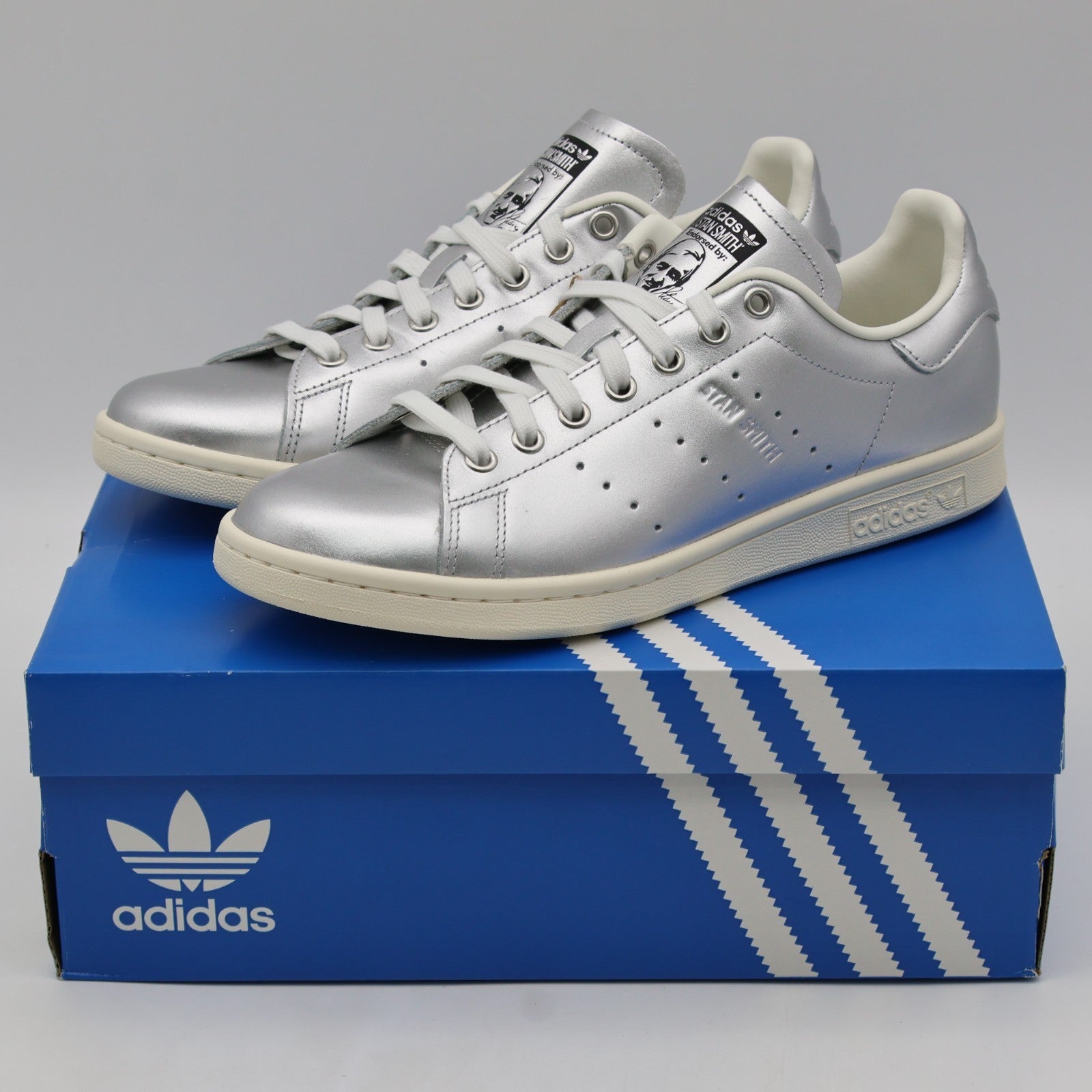JI2930 adidas Originals Stan Smith Silver Metallic Core Black (Women's)