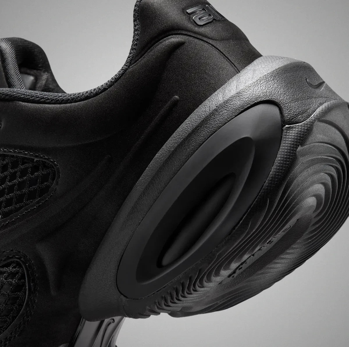 IR0090-001 Nike Air Max Muse "Black Mesh" (Women's)