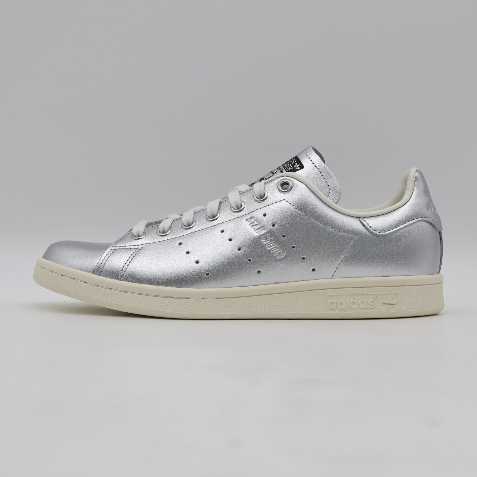 JI2930 adidas Originals Stan Smith Silver Metallic Core Black (Women's)