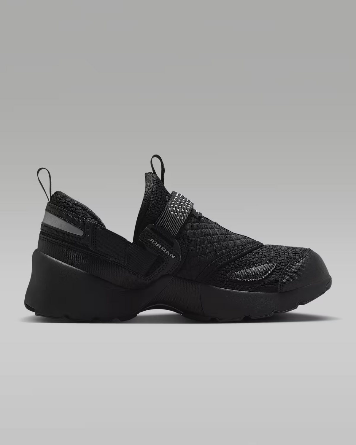 HQ2164-001 Nike Jordan Trunner LX Grey Silver (Women's)