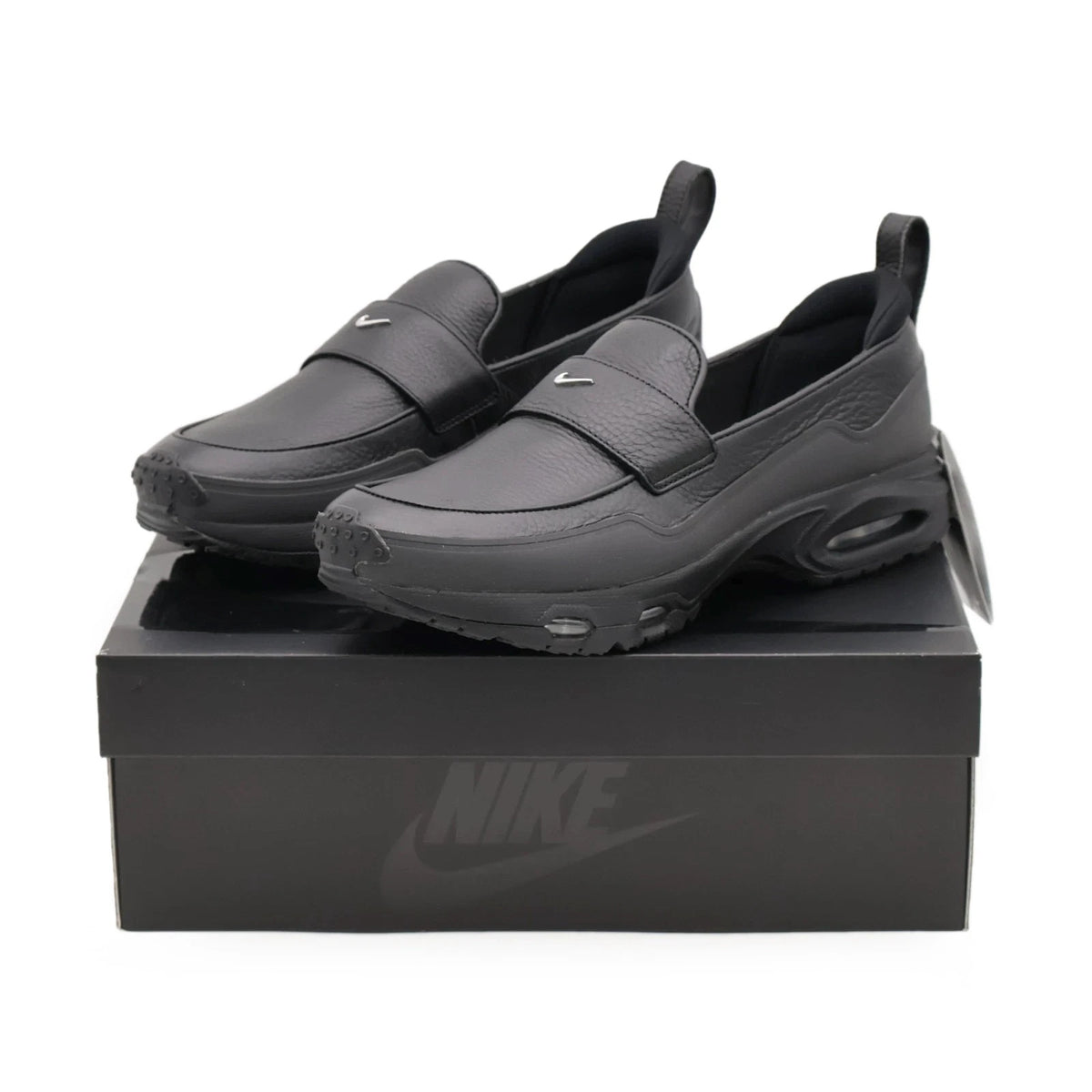 HJ4400-002 SWDC Nike  Air Max Phenomena Black Metallic Silver (Women's)