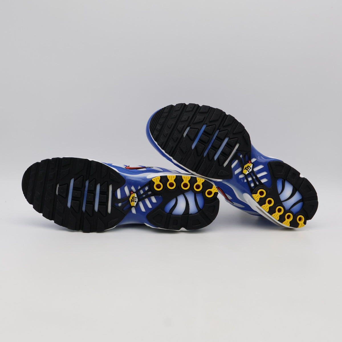 DM0032-107 Nike Air Max Plus Signal Blue (Men's)