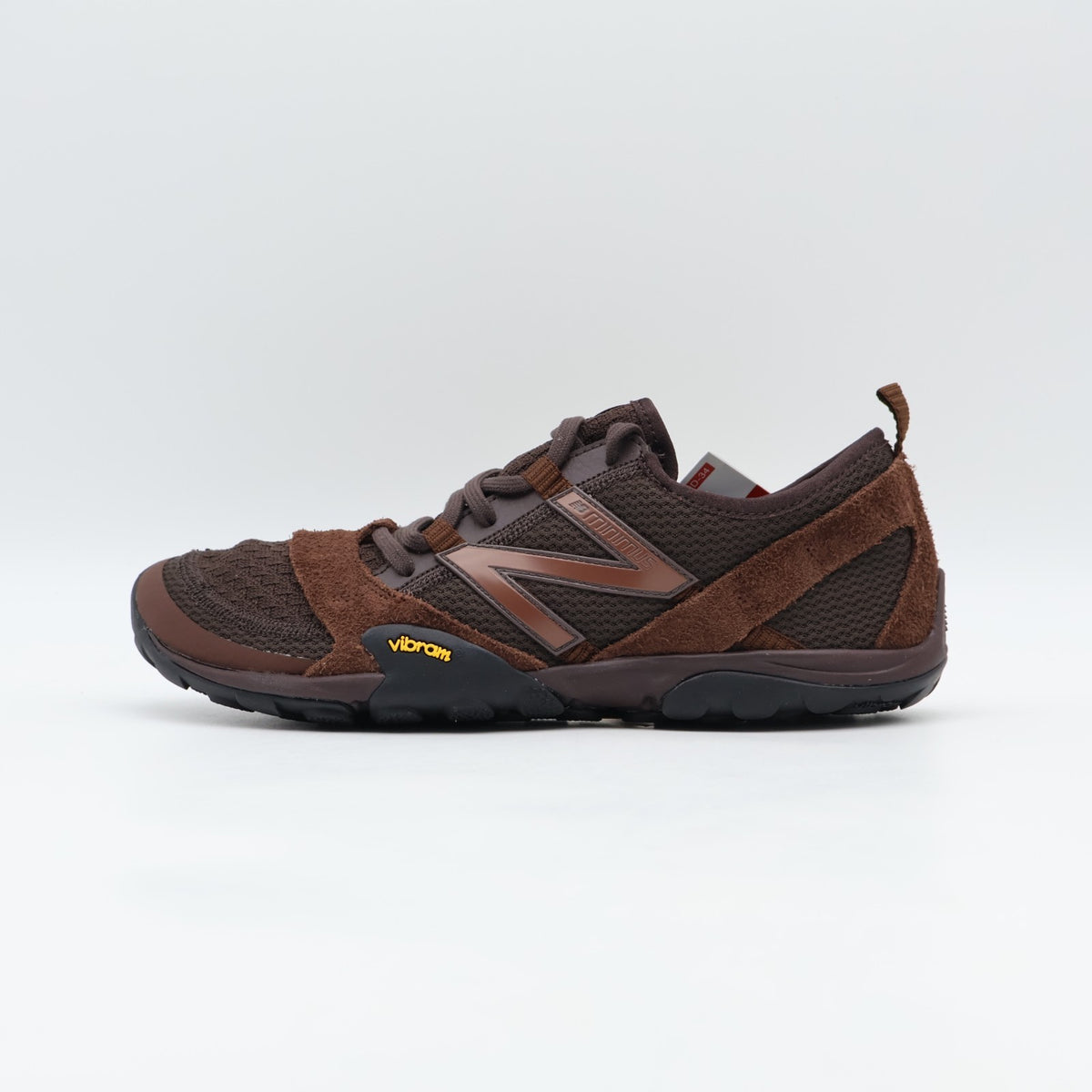 MT10O3XB New Balance MT10 "Black Coffee/Rich Oak" (Men's)