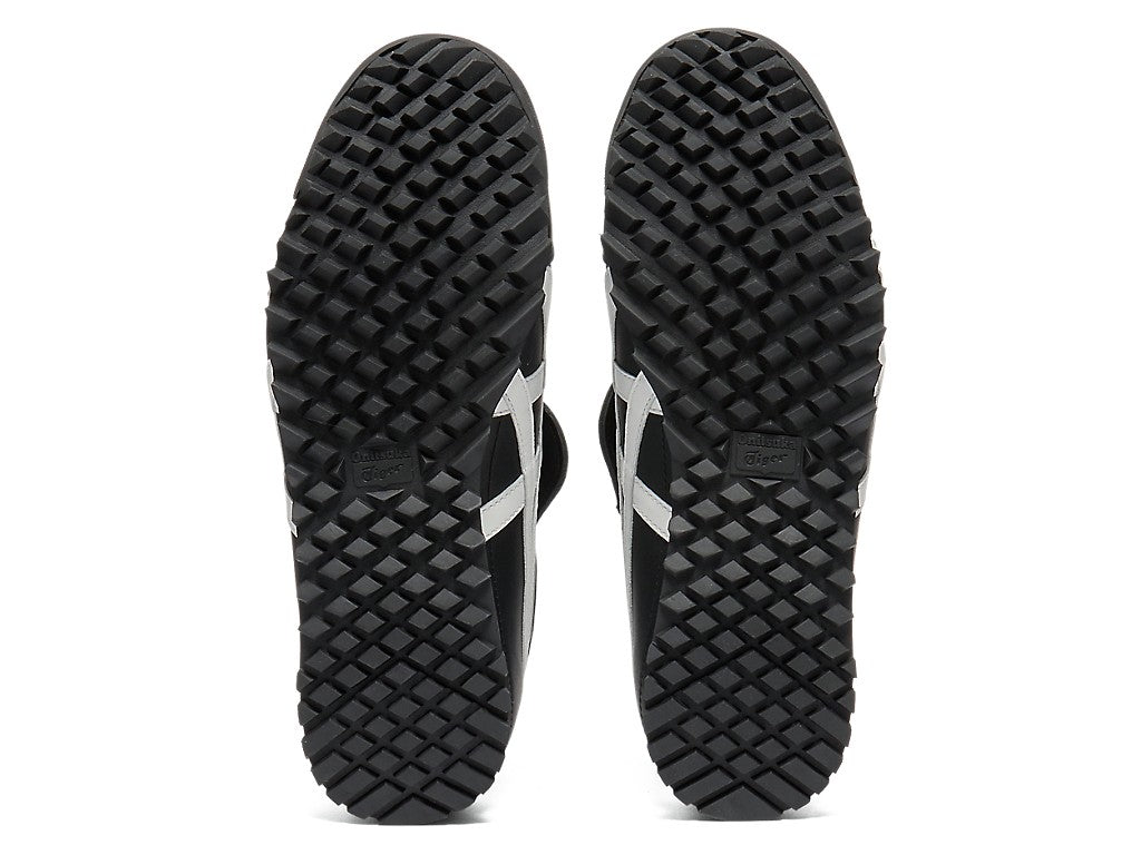1183C557-002 Onitsuka Tiger Mexico 66 Golf Black White (Men's)