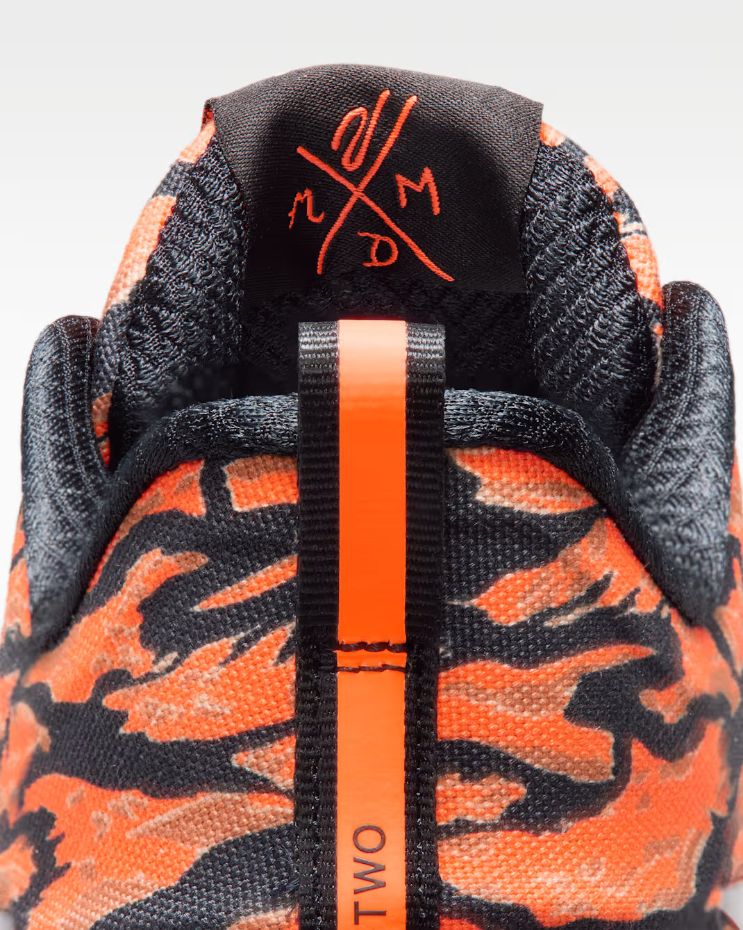 IV5770-001 Nike Book 2 "Tiger Camo" (IM4669-001/IV5770-001) (Men's)