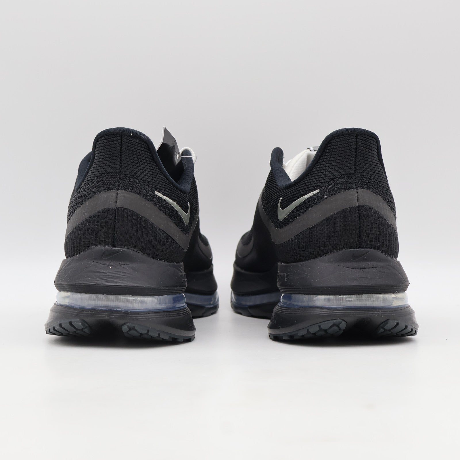 IH4369-001 Nike Pegasus Premium Black White (Men's)
