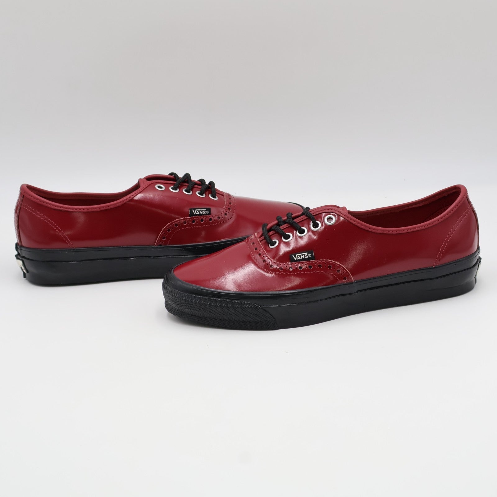 VN000V33F0G Vans OTW AUTHENTIC 44 SIPED VIBRAM GLOSS LEATHER BROGUE (Men's)